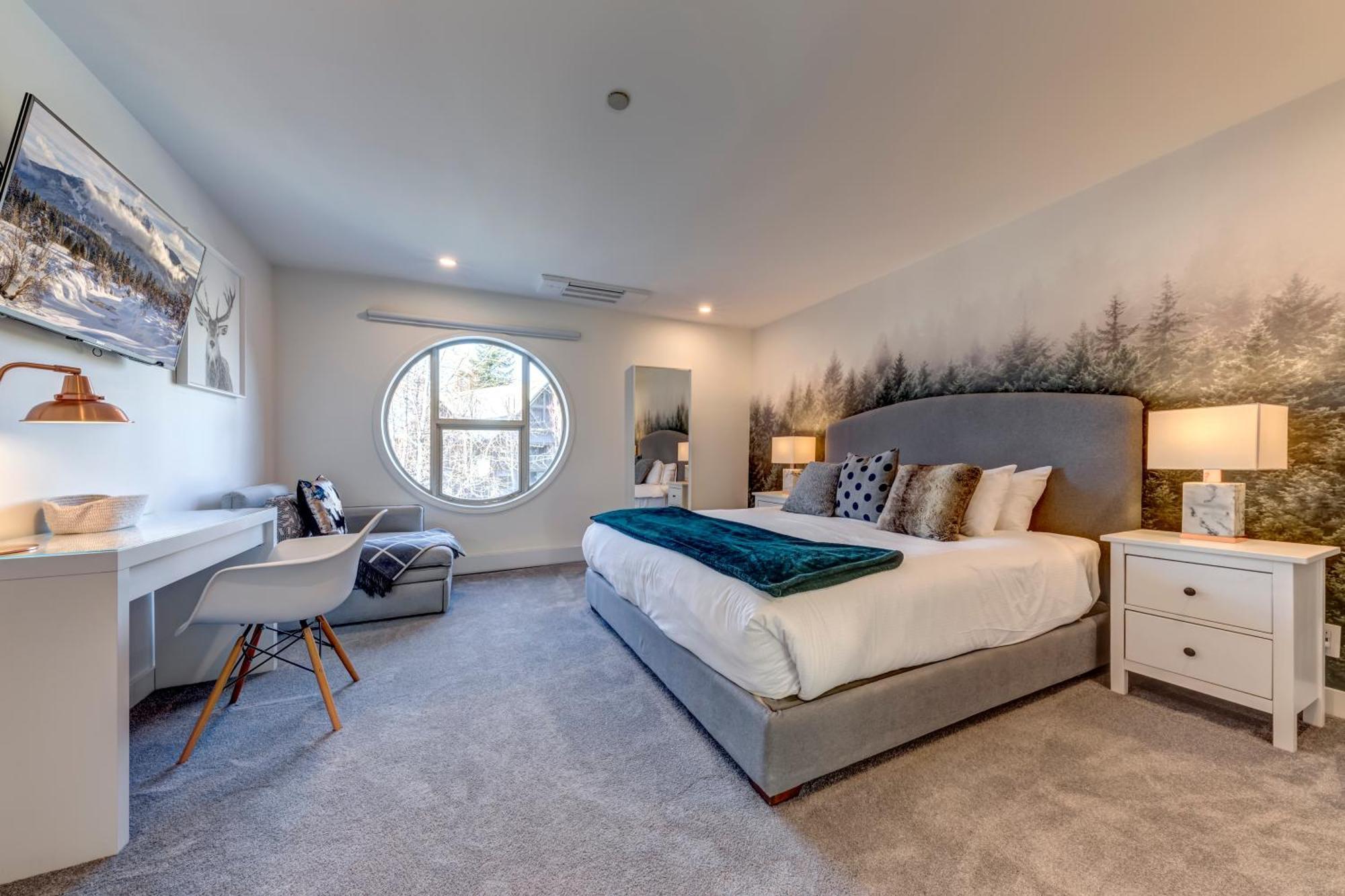 The Lookout Penthouse // A Luxe Suite In Whistler Eksteriør billede